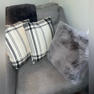 Decorative Pillows
